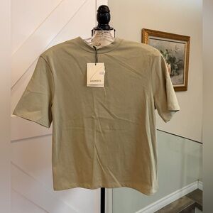 Women’s Olive Short Sleeve Tee